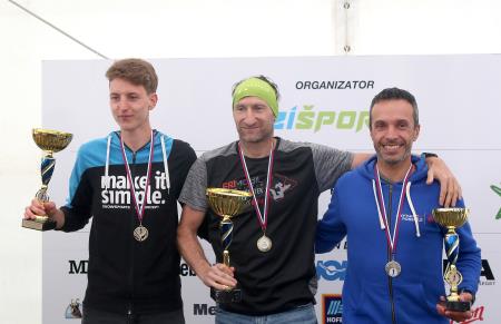 CERKNIŠKI POLMARATON 90 FOTO LJUBO VUKELIČ